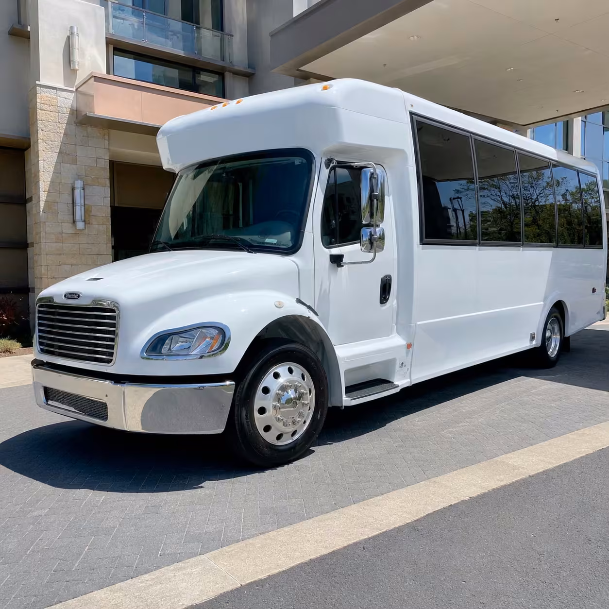 15 passenger minibus